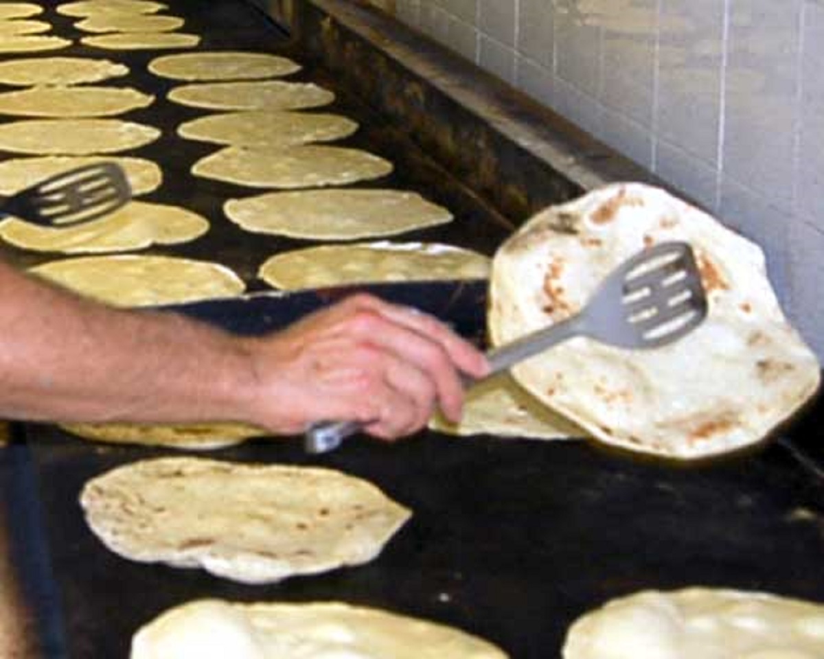 3X110g Piadina Romagniola IGP handgerollt