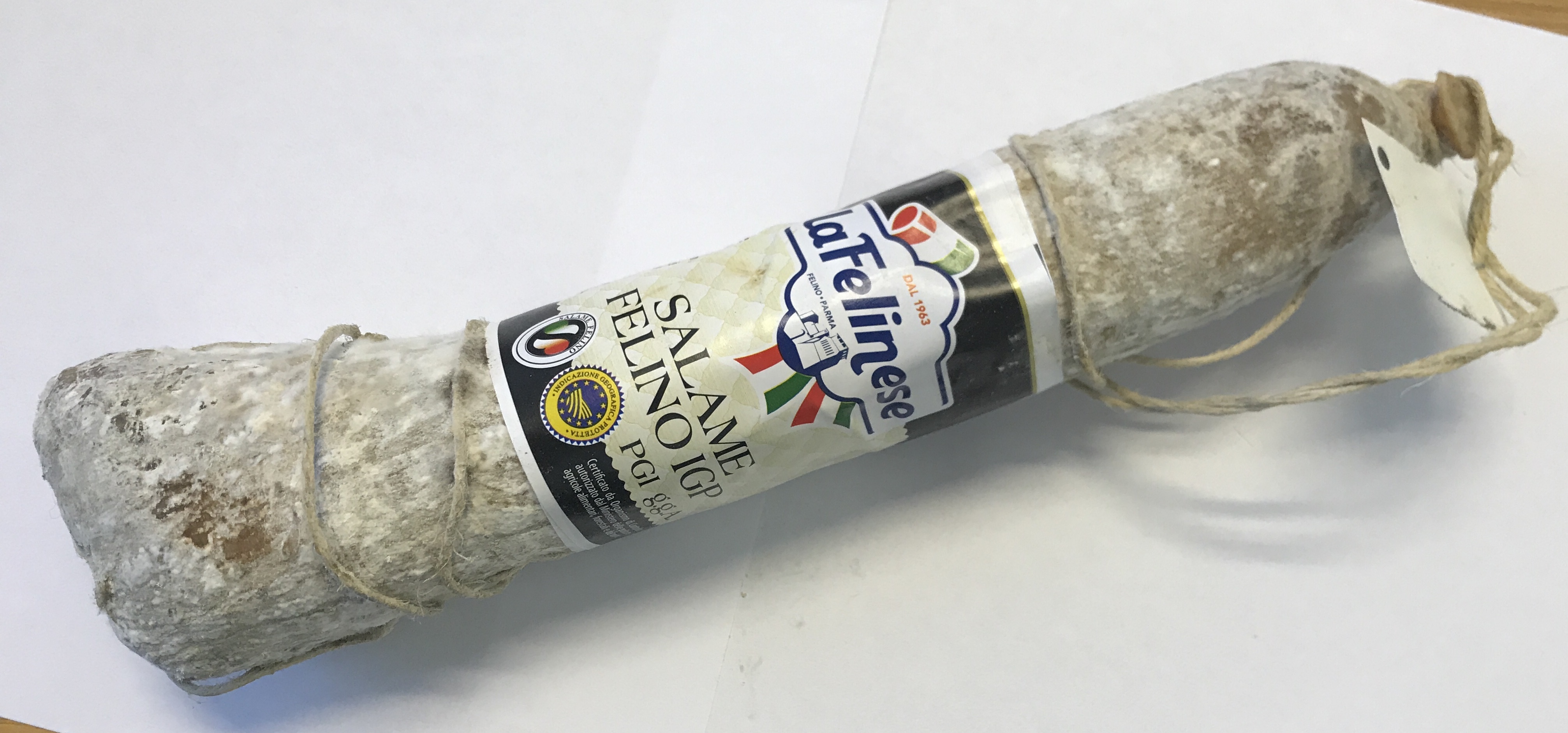 Salame Felino IGP aus Parmaschinken 1/2 Salami eingeschweißt