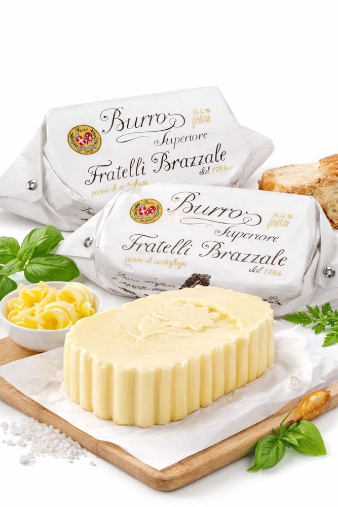 Premium Butter aus Rohrahm 83% - burro superiore