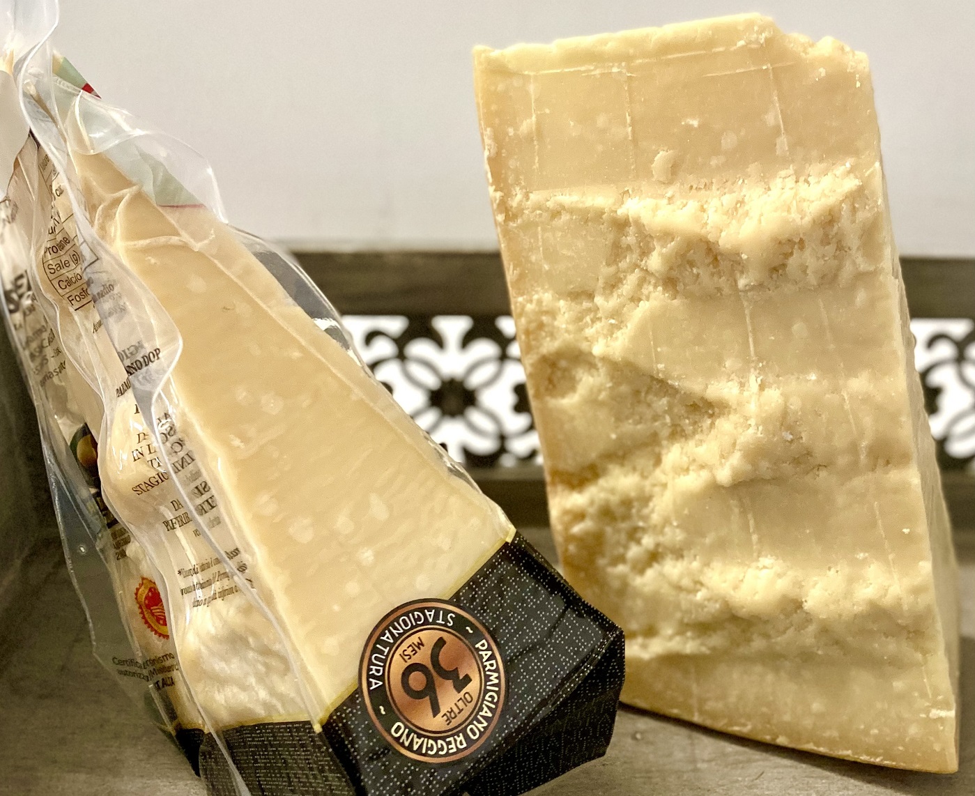 1Kg am Stück 36 Monate Parmigiano Reggiano  DOP Superiore "2121" Parmesan Stravecchio