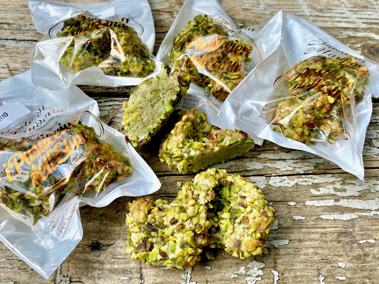 6X Pistazien Mandelngebäck Extra aus Bronte - Paste di Mandorla al Pistacchio