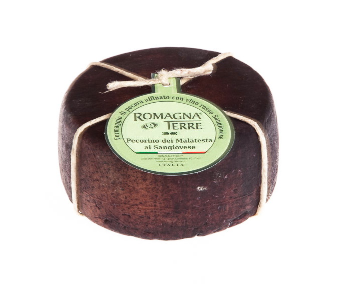 Pecorino Käse "dei Malatesta" mit Sangiovese verfeinert - Schafmilchkäse mit Rotwein
