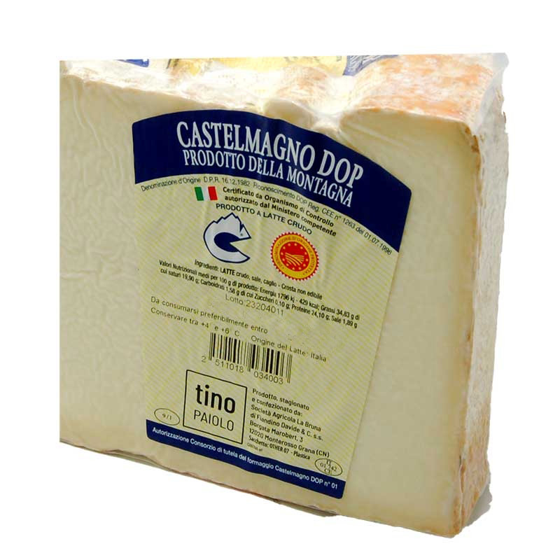 Castelmagno D.O.P. di Montagna Berg-Höhlenkäse aus Piemont Castelmagno D.O.P. di Montagna Berg-Höhlenkäse aus Piemont