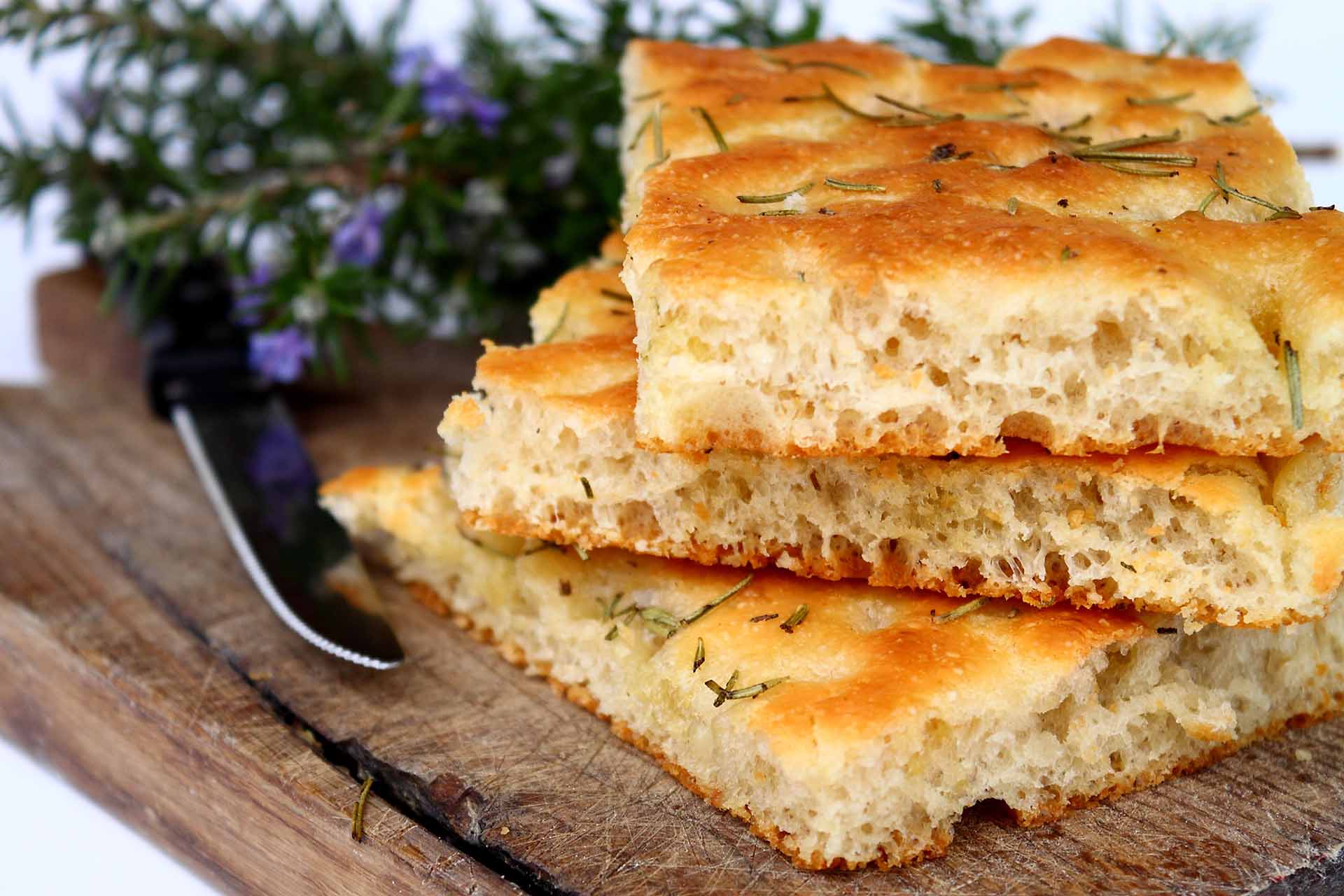 Unser Rezept für eine fluffige Focaccia