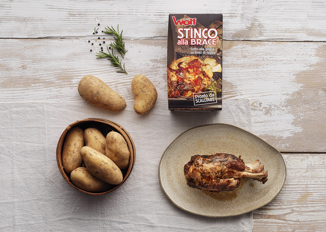 Wolf_stinco-alla-brace_0602-e1593523605532 Schweinshaxe fertig gegrillt und leicht geräuchert - Stinco di Sauris