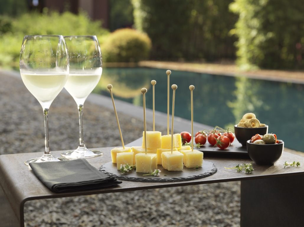 350gr Montasio DOP Mezzano 8 Monate Reifung Bergkäse aus dem Carnia Tal