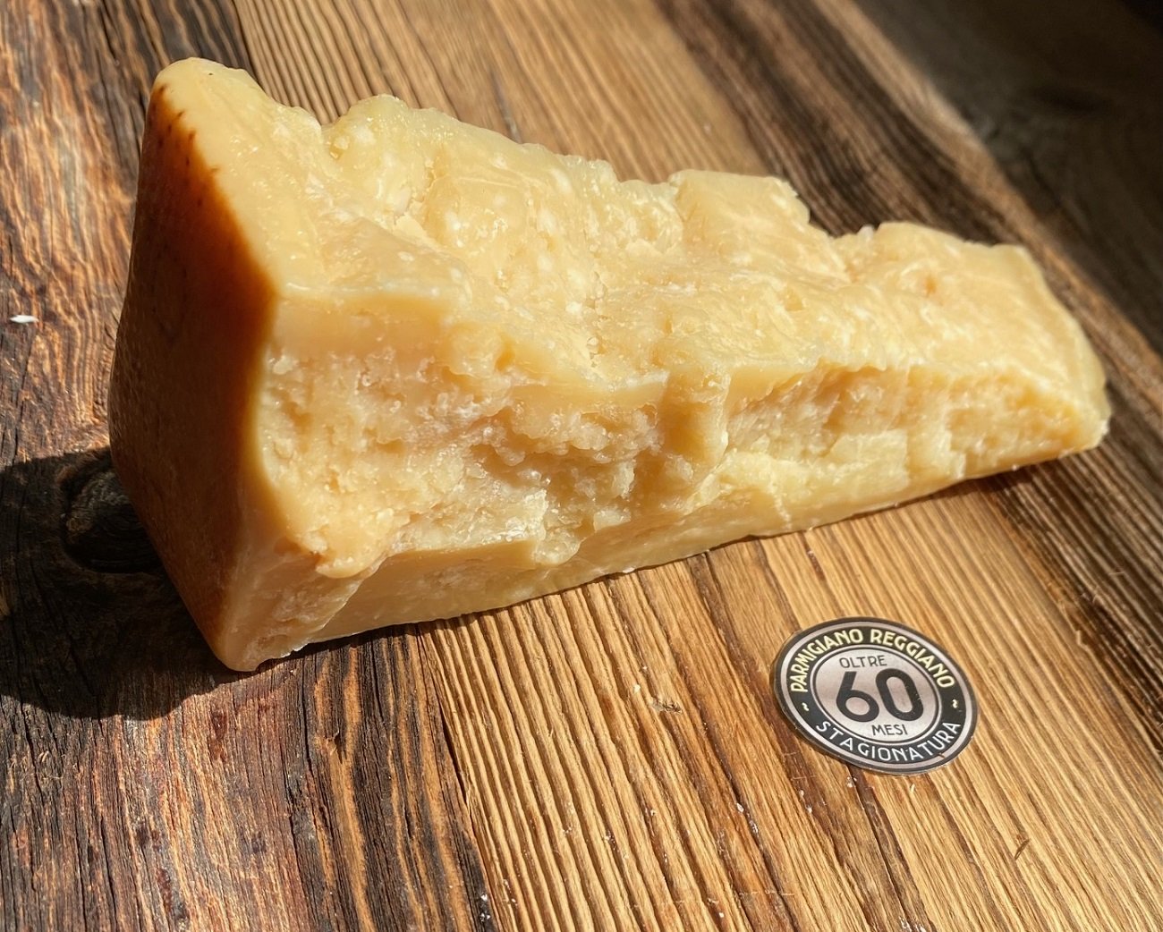 60 Monate Parmigiano Reggiano mit frischhalte-Verpackung - Parmesan "Extra Vecchione"