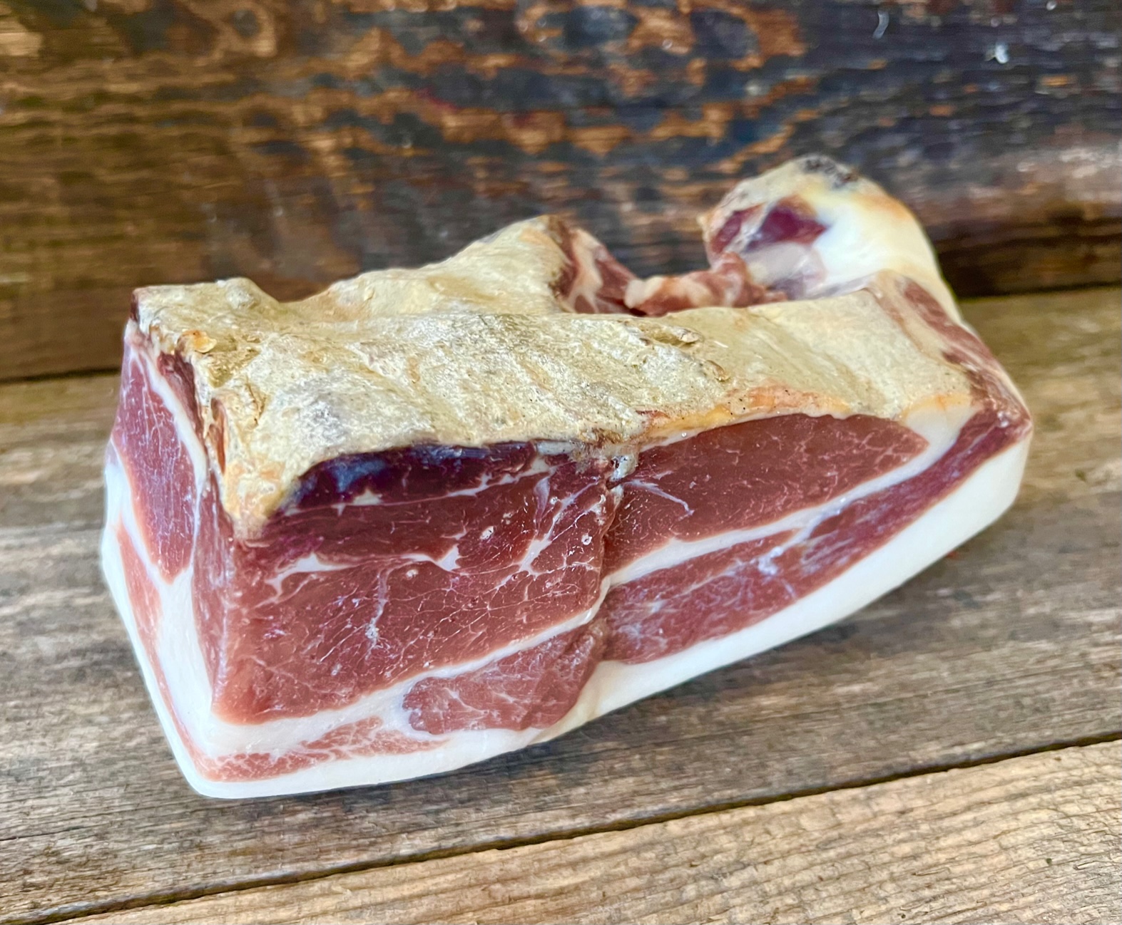 700g Prosciutto Rustico 18 Monate - Luftgetrochnete Schinken Rustikal aus Kalabrien