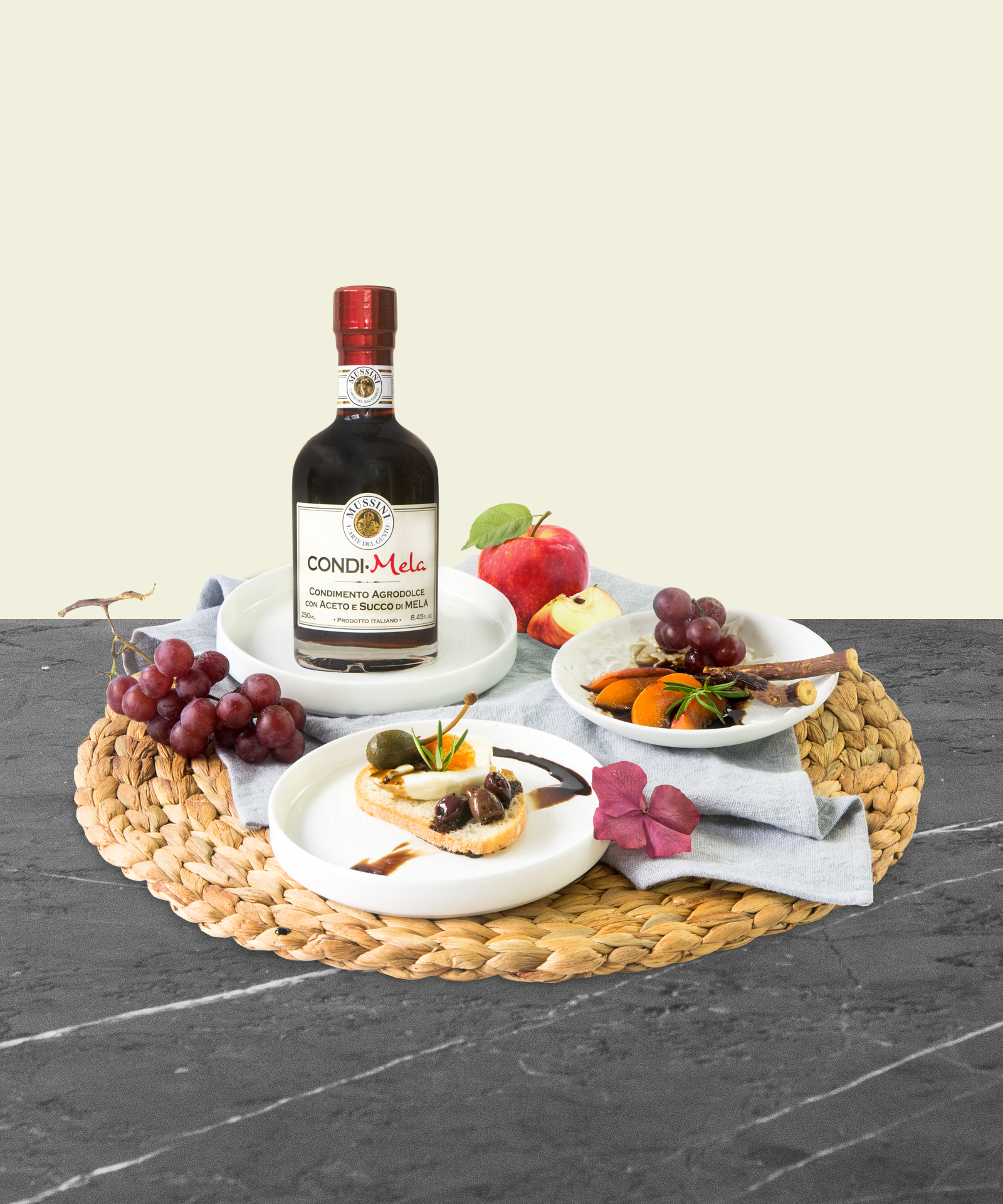 Mussini CONDI Mela - süßsaurer Balsamico mit Apfel-Essig und Apfel-Saft