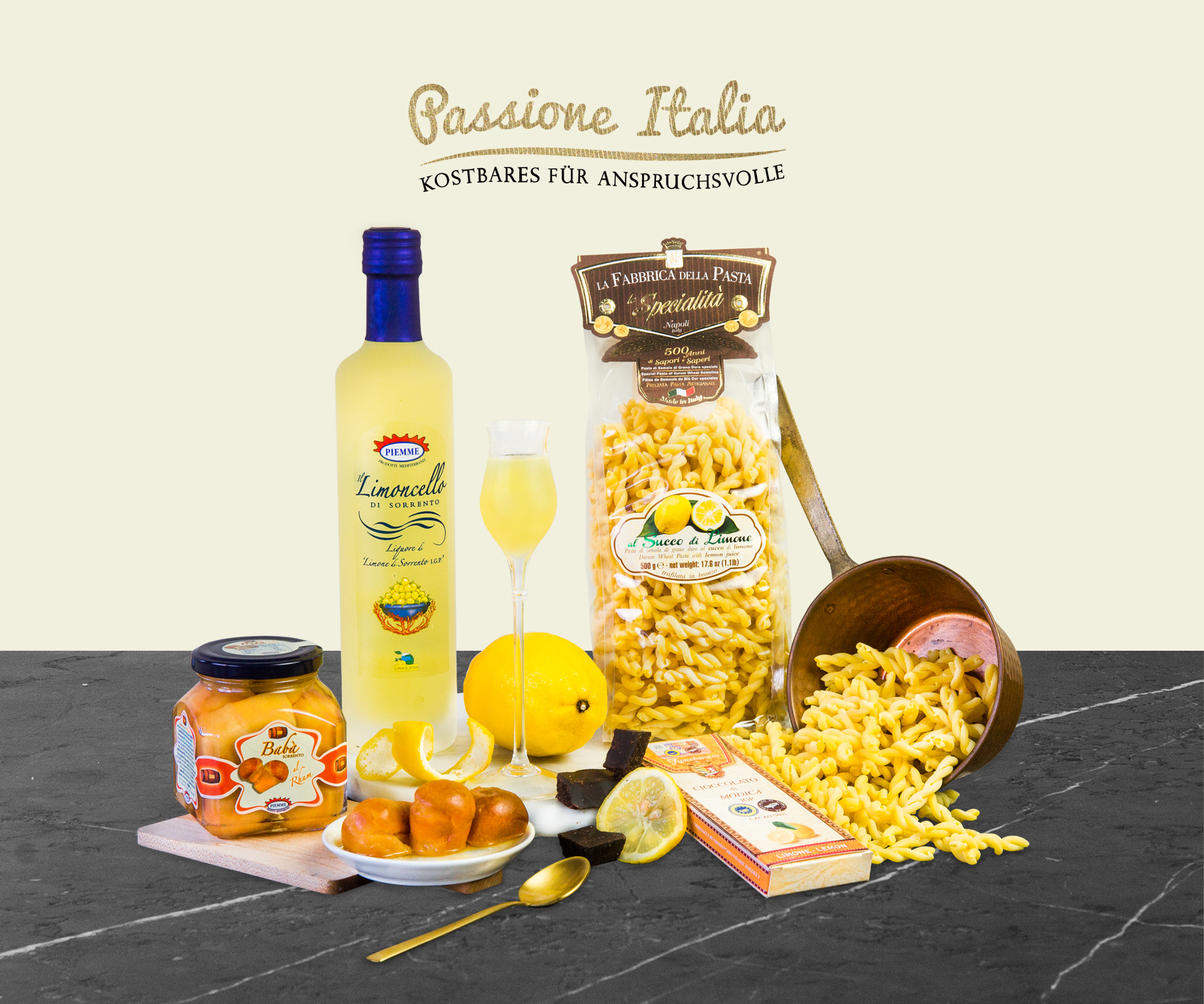 Fruchtiges Geschenkset "Amalfi" mit 0,5l Limoncello und 600g Baba