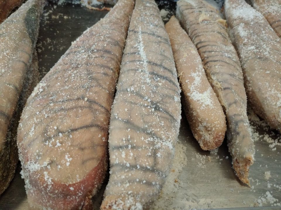 Bottarga di Tonno Thunfisch-Rogen am Stuck, Mittelmeer Kaviar