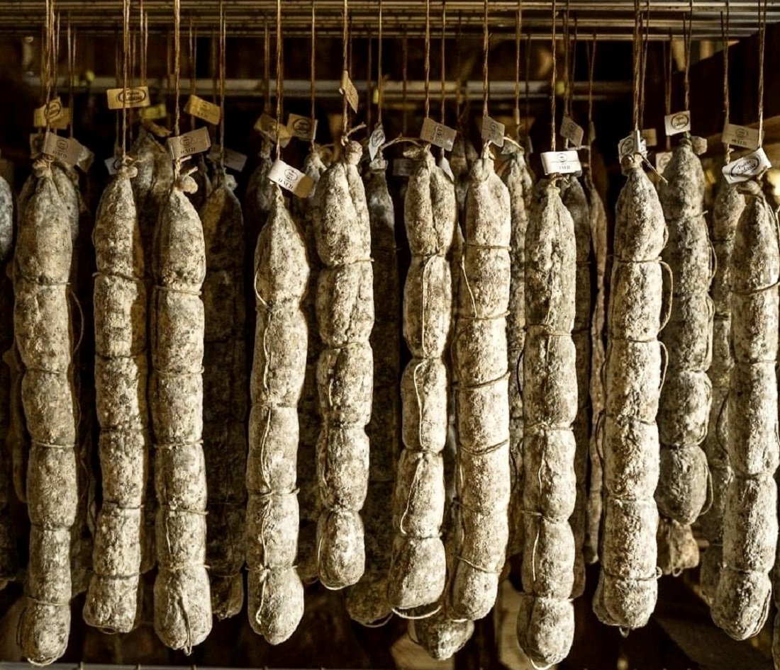 Salame Gentile in Naturkeller gereift - Typ Felino aus Parmaschinken