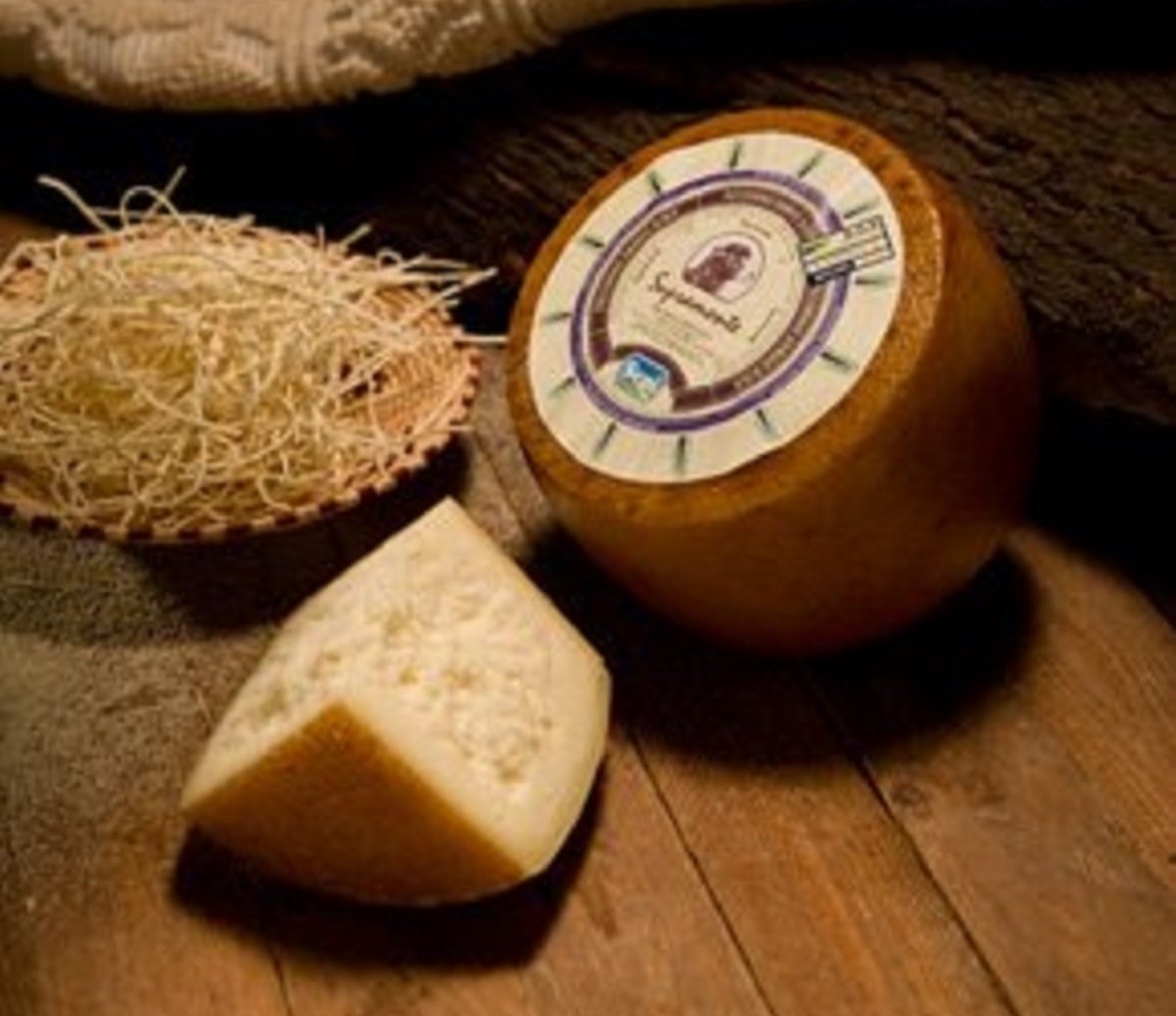 Gereifte Pecorino Sardo Maturo DOP Schafmilchkäse