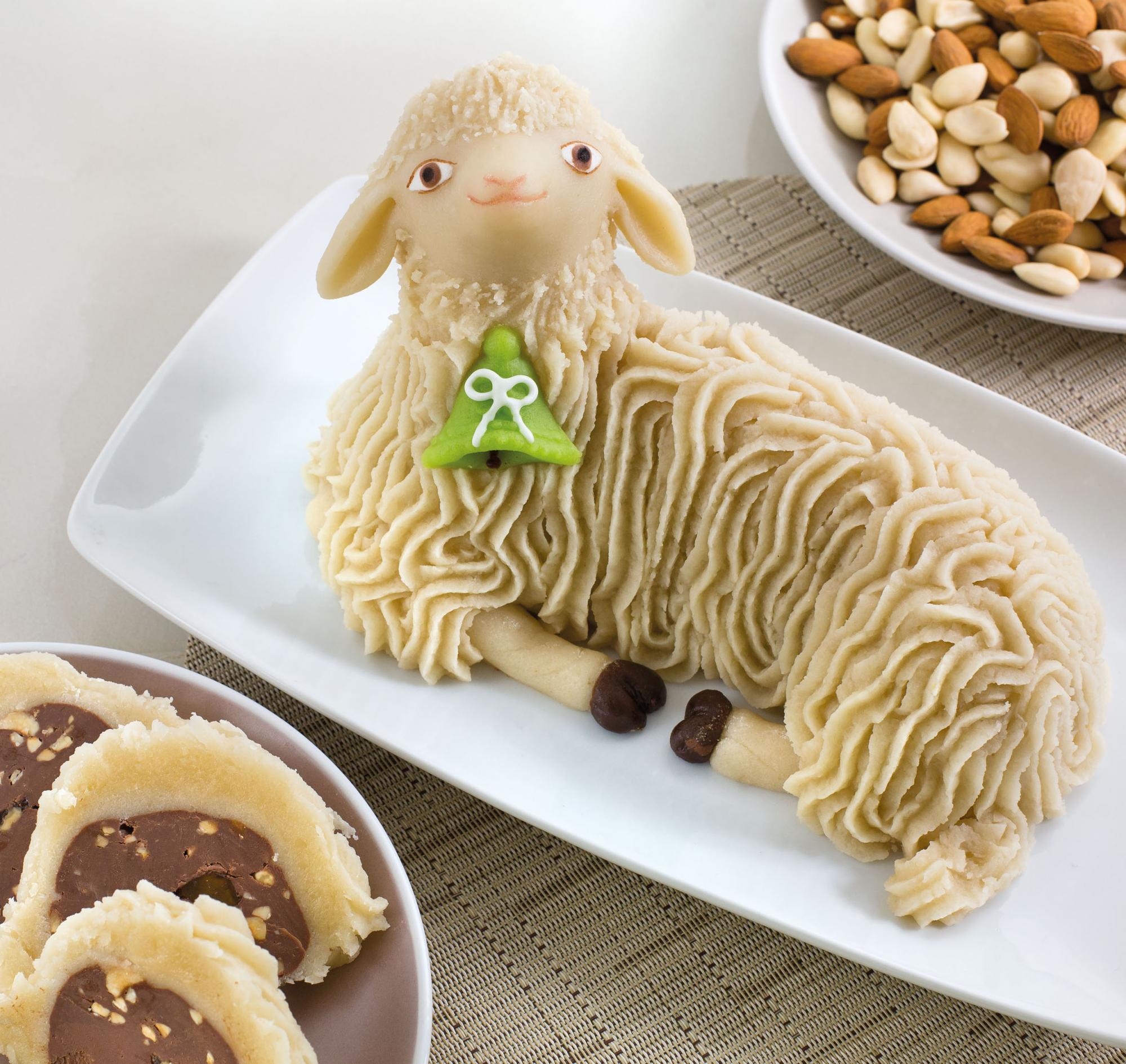 Marzipan Lämmchen mit Gianduja & Haselnuss Füllung