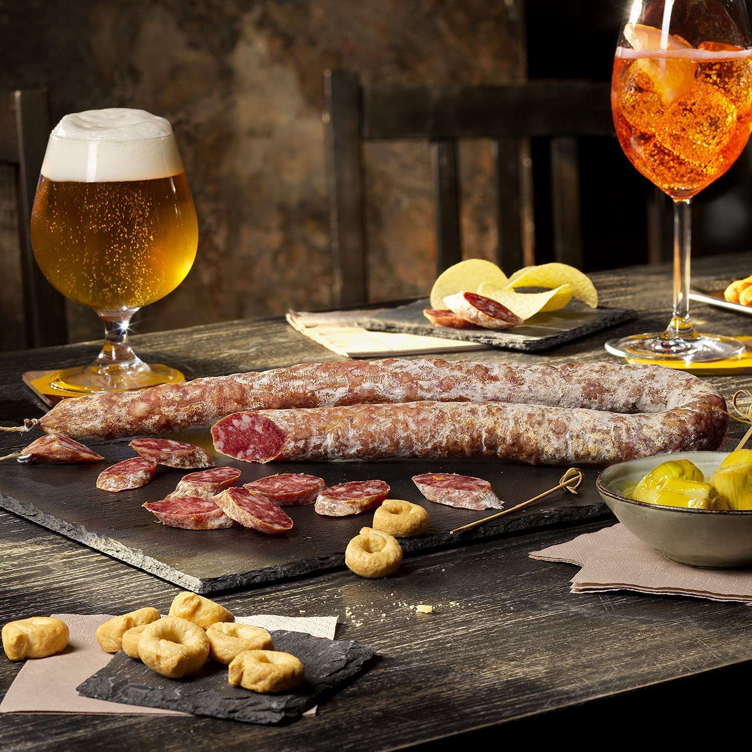 Luftgetrocknete Salsiccia Passita Romagnola gereift