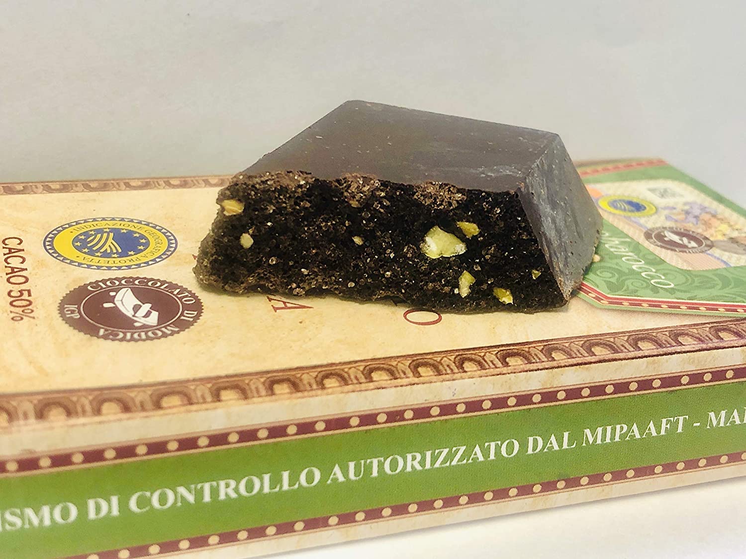 Modica Schokolade IGP mit sizilianischen Pistazien